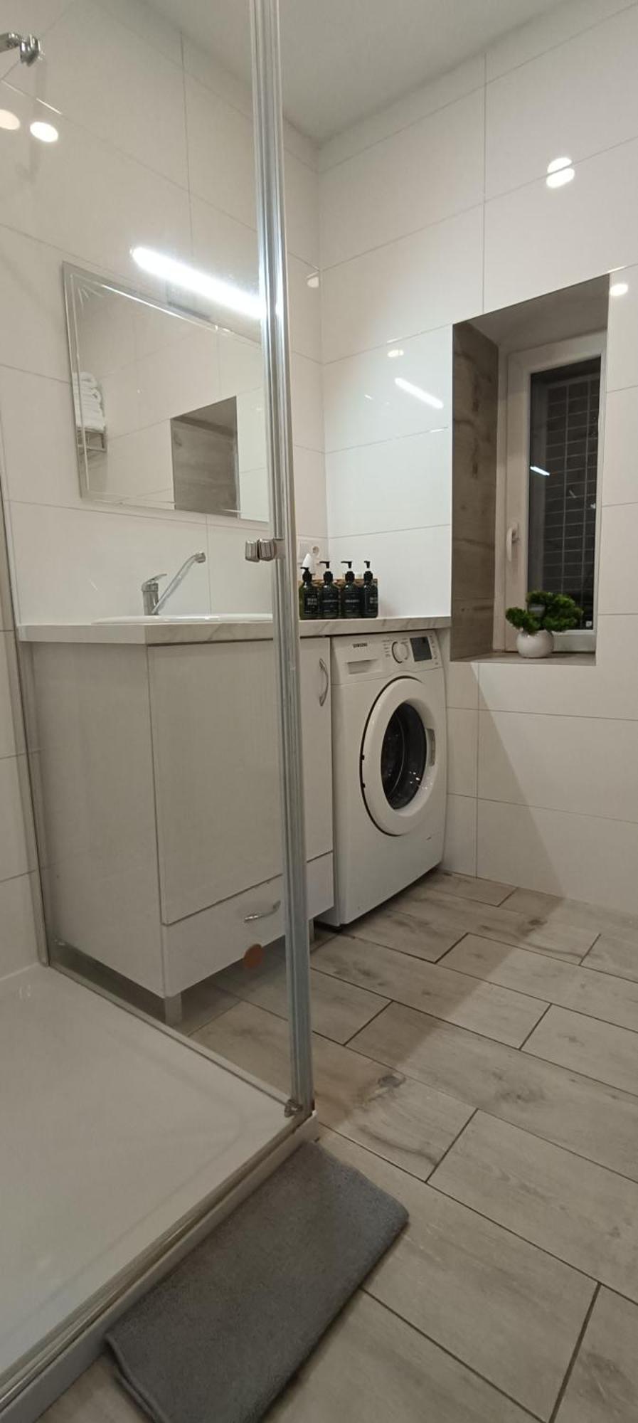 Apartment View Saperow - Parter, Przy Centrum Swidnica (Lower Silesia)